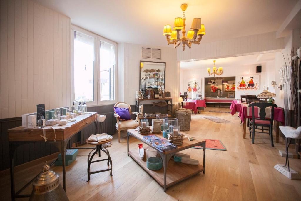 Hotel Beausejour Ерки Екстериор снимка
